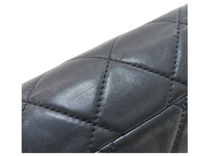 Borsa a tracolla Chanel in pelle Matelassé - vista 17
