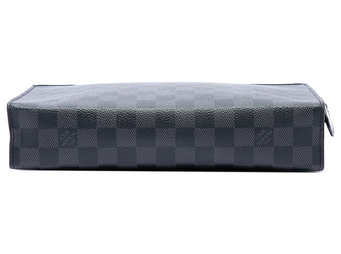 Louis Vuitton Black Damier Graphite Pochette Voyage MM - vista 3