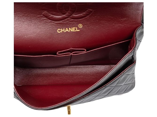 Chanel Black Medium Classic Lambskin Double Flap - Ansicht 4