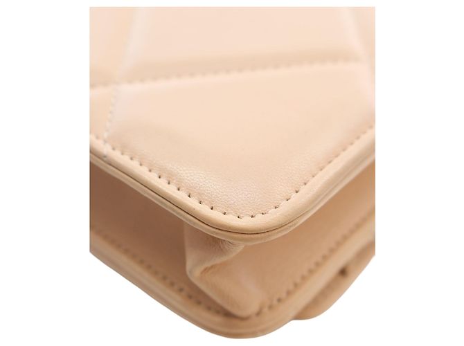 Chanel Beige Quilted Lambskin 19 Wallet on Chain - vista 11