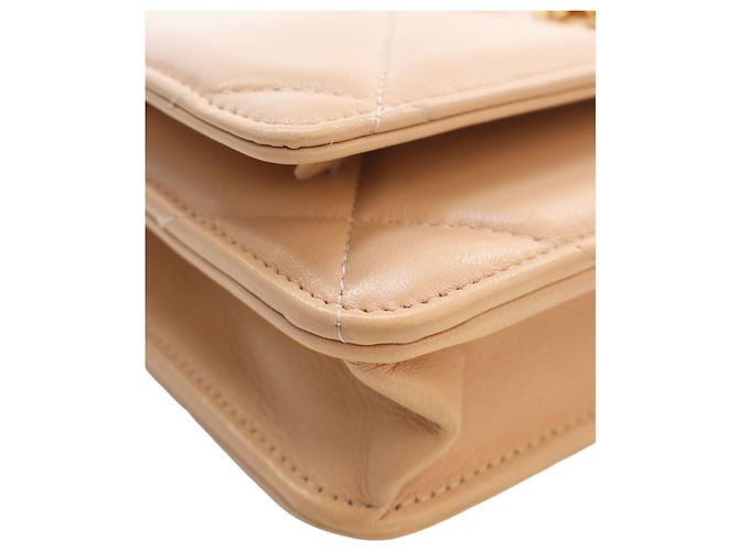 Chanel Beige Quilted Lambskin 19 Wallet on Chain - vista 9