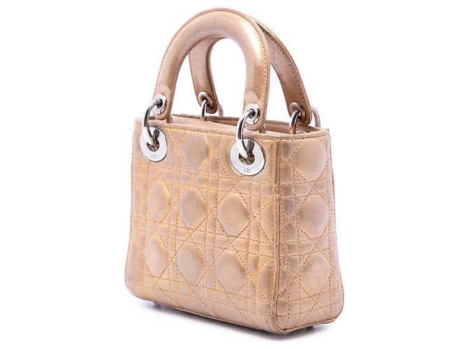 Dior Gold Mini Iridescent Lambskin Cannage Lady Dior - vista 3
