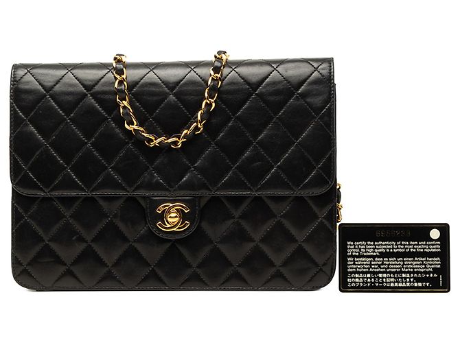 Chanel Black Medium CC Quilted Lambskin Single Flap - vista 9