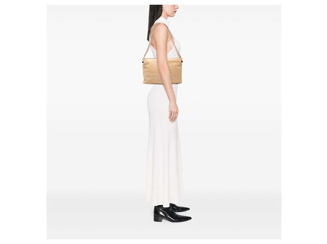 LOEWE Schultertasche aus beigem Leder - Ansicht 6