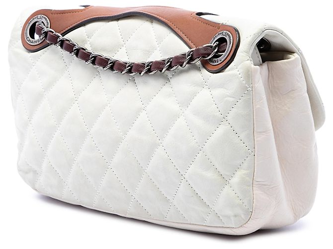 Chanel White Medium Iridescent Calfskin In The Mix Flap - vista 2