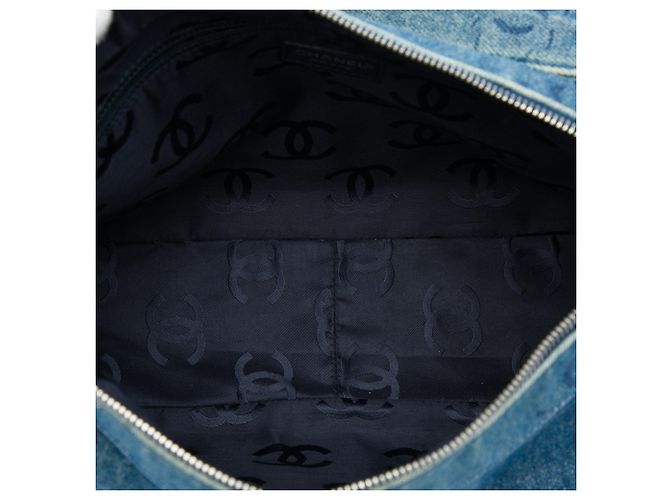 Bolso de hombro Chanel Blue CC Denim - vista 4