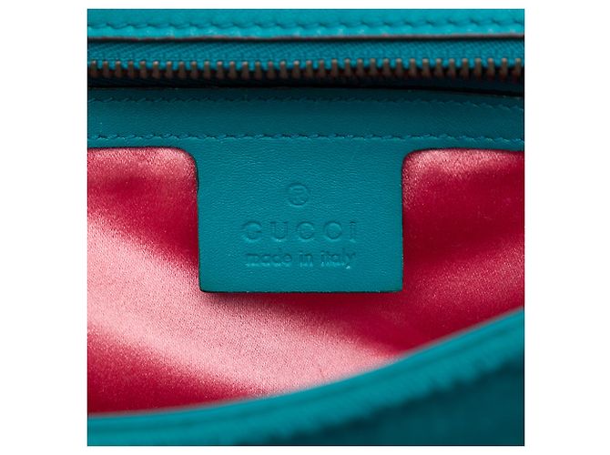 Borsa a tracolla Gucci GG Marmont Matelassé in velluto blu Medium - vista 5