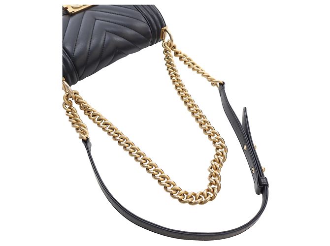 Chanel Black Small Chevron Lambskin Boy Flap - vista 15