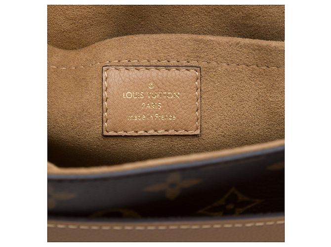 Louis Vuitton Brown Monogram Marignan - vista 5