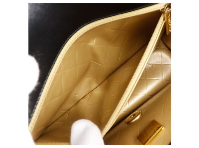 Borsa a tracolla Chanel Matelassé con catena - vista 6