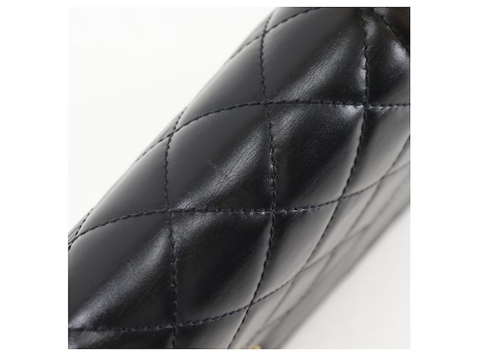 Borsa a tracolla Chanel Matelassé con catena - vista 8