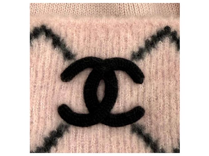 Chanel Strickmütze aus Wollmischung - Ansicht 6