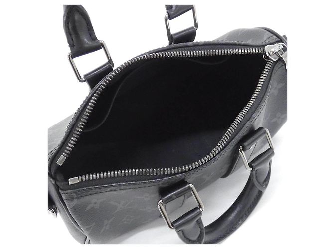 Louis Vuitton Keepall Bandouliere 25 Monogram Eclipse Reverse Boston Bag - vista 8