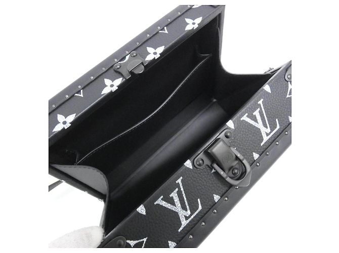 Borsa a tracolla Louis Vuitton Clutch Box Monogram - vista 6