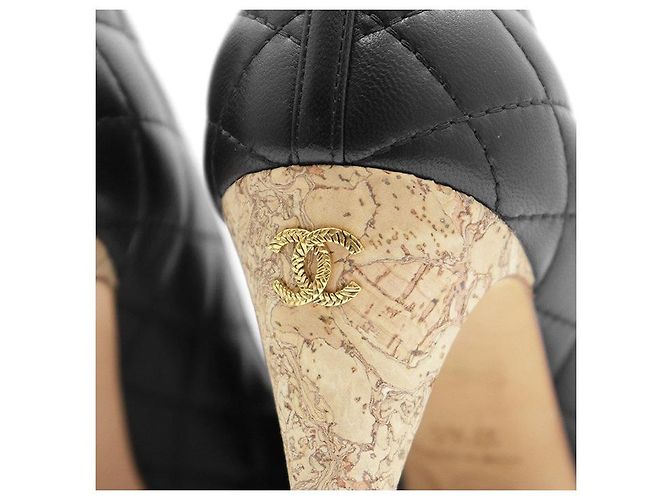 Décolleté in pelle matelassé Chanel - vista 11