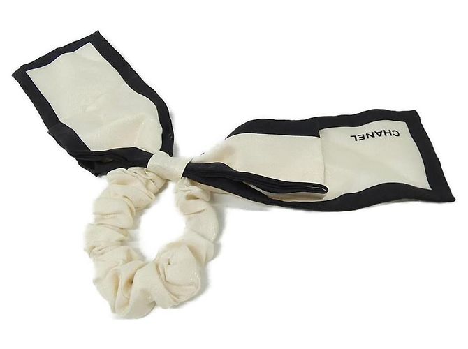 Chanel Seiden-Scrunchie - Ansicht 2