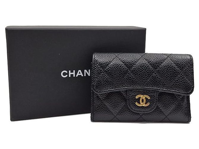 Chanel Kartenetui mit Klappe aus Caviar-Leder - Ansicht 6