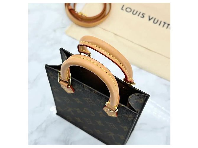 Louis Vuitton Petit Sac Plat Monogram - vista 10