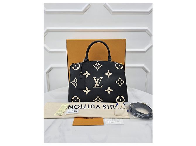 Louis Vuitton Borsa Tote Empreinte Grand Palais - vista 9