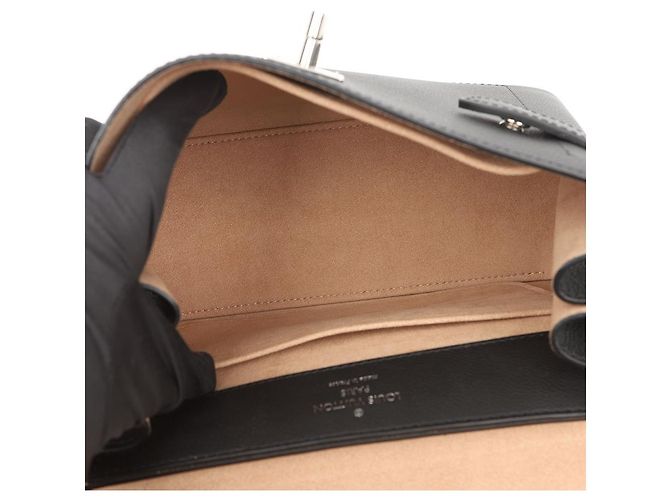 Louis Vuitton Borsa a tracolla Lockme Ever BB Tote - vista 8