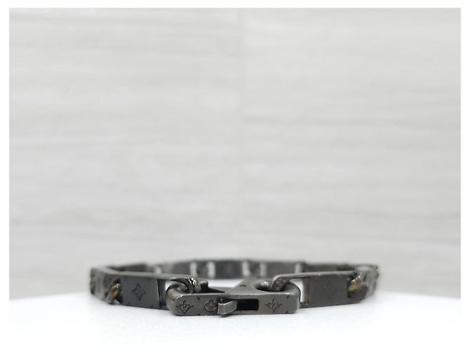 Louis Vuitton Bracelet Monogram Tide Up Ruthenium foncé - vue 8
