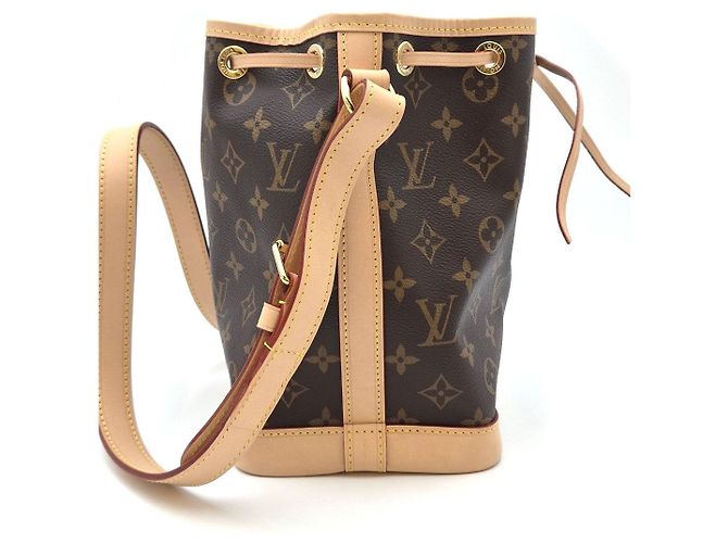Bolso Louis Vuitton Noe BB Monogram - vista 7