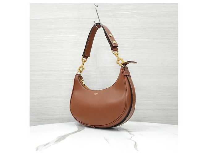 Céline Sac Ava à bandoulière moyenne en cuir de veau lisse Tan - vue 2