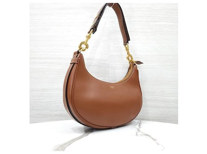 Céline Sac Ava à bandoulière moyenne en cuir de veau lisse Tan - vue 4