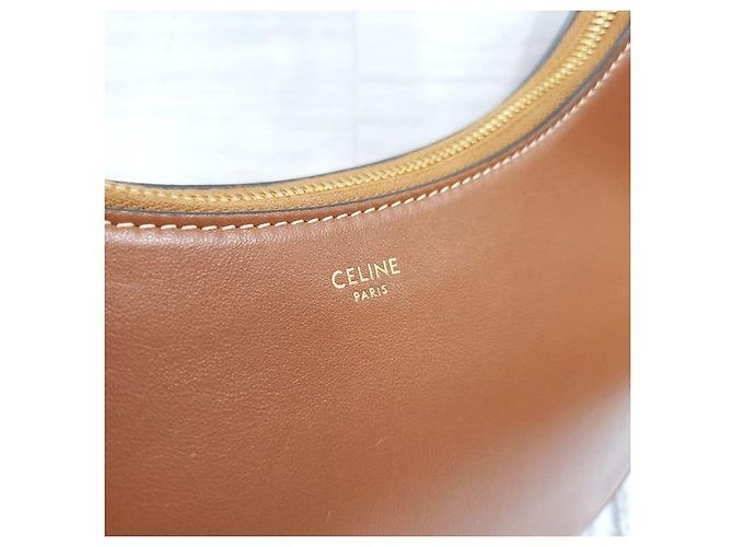 Céline Sac Ava à bandoulière moyenne en cuir de veau lisse Tan - vue 7