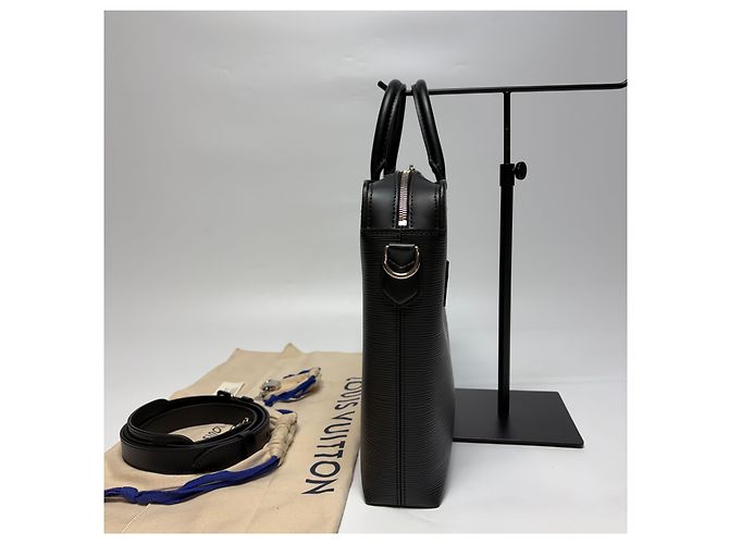 Louis Vuitton Borsetta Brooks Epi Leather Black - vista 4