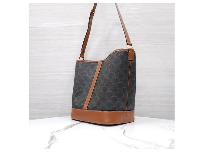Céline Bolso Bucket Medium de Lona Triomphe Marrón - vue 12