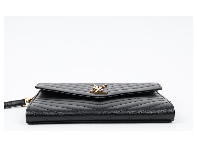Autre Marque Clutch matelassé Logo Monogram Gold - vista 8