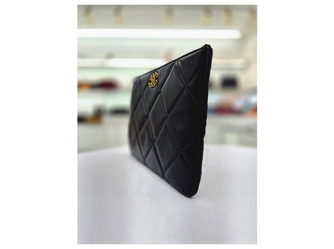 Chanel Clutch media in lambskin - vista 12