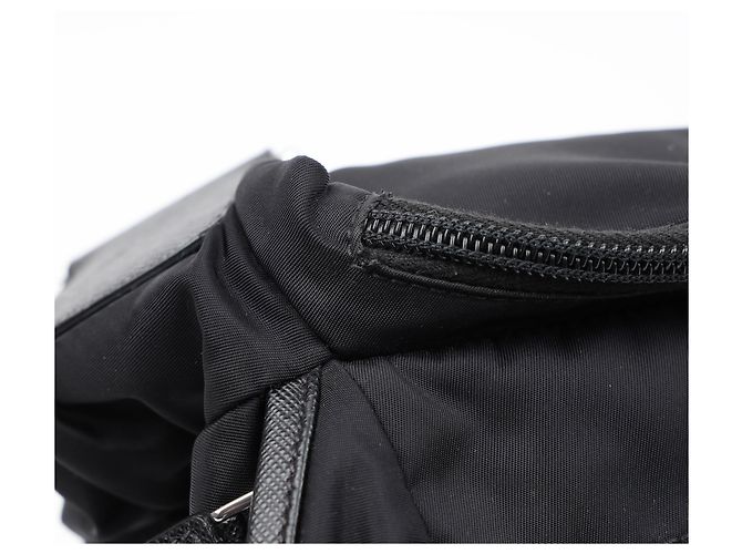 Prada Borsa a tracolla in Re-Nylon e pelle Saffiano Nero - vista 12