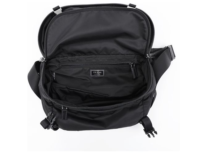Prada Borsa a tracolla in Re-Nylon e pelle Saffiano Nero - vista 13