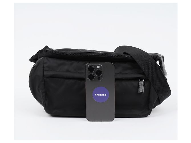 Prada Borsa a tracolla in Re-Nylon e pelle Saffiano Nero - vista 14
