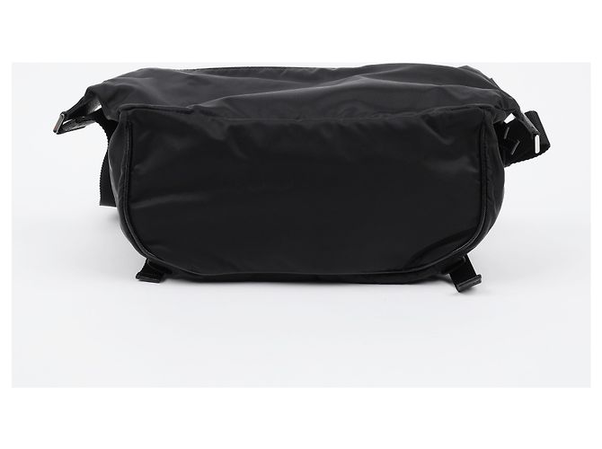 Prada Borsa a tracolla in Re-Nylon e pelle Saffiano Nero - vista 4
