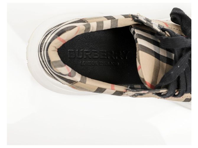 Burberry Baskets Vintage Check - vue 15