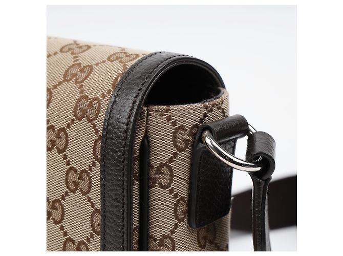 Gucci Canvas Messenger Bag mit Klappe - Ansicht 13