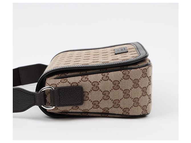 Gucci Canvas Messenger Bag mit Klappe - Ansicht 5