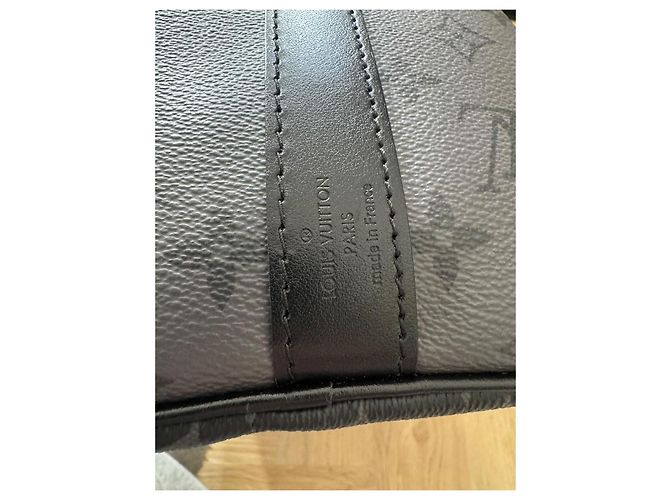 Louis Vuitton Keepall Bandouliere 35 Monogram Eclipse - vue 8