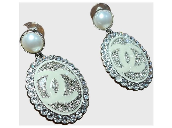 Chanel medaillon Ohrringe - Ansicht 3