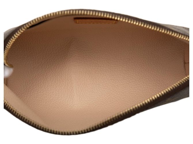 Bolsa de cosméticos PM Monogram Louis Vuitton marrón - vista 4