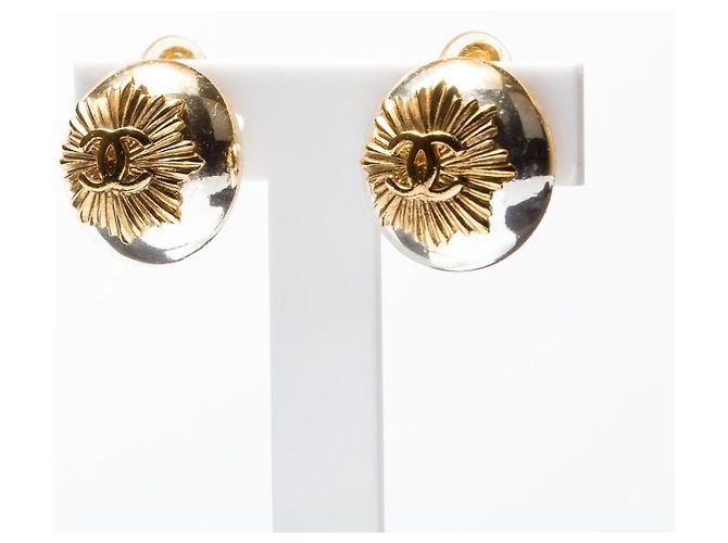 Orecchini a clip Chanel 96A Logo CC Oro e Argento - vista 12