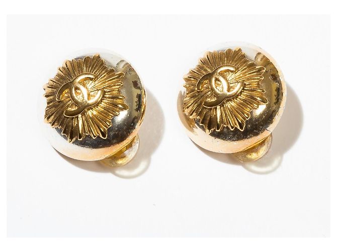 Orecchini a clip Chanel 96A Logo CC Oro e Argento - vista 4
