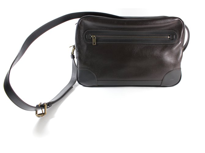 Louis Vuitton Bags Briefcases Brown Leather  ref.5313