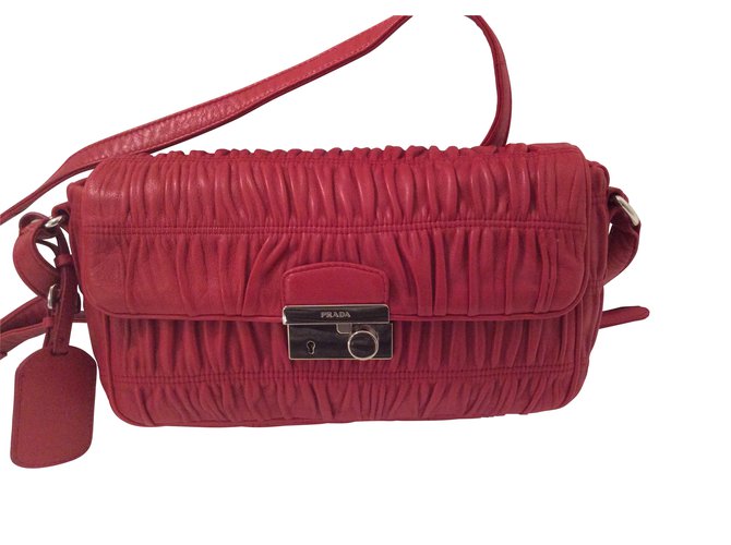 Prada Handbags Red Leather  ref.5370