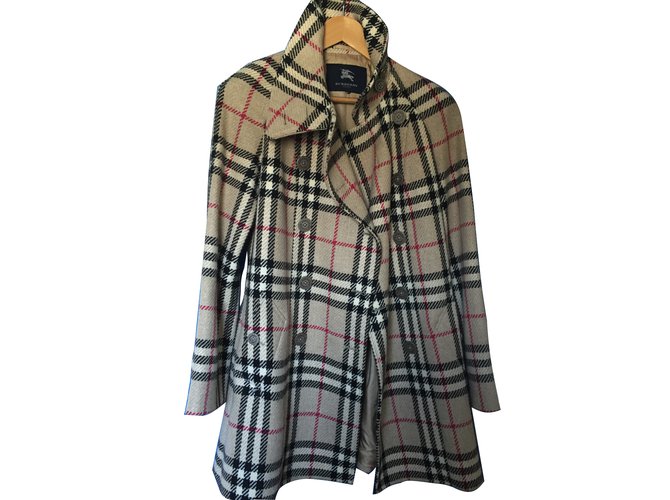 Burberry Coats, Outerwear Beige Wool  ref.5489