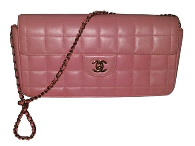 Classique Chanel timeless Cuir Rose  ref.5743