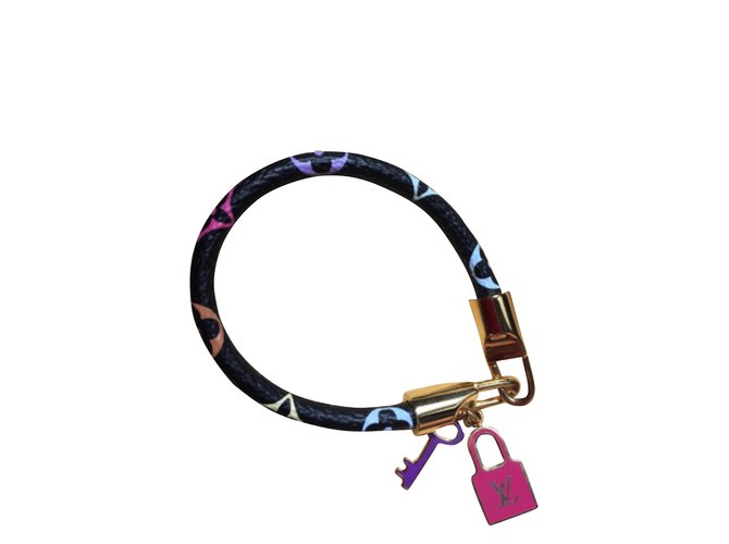 Louis Vuitton Bracelets Cuir Noir  ref.6323